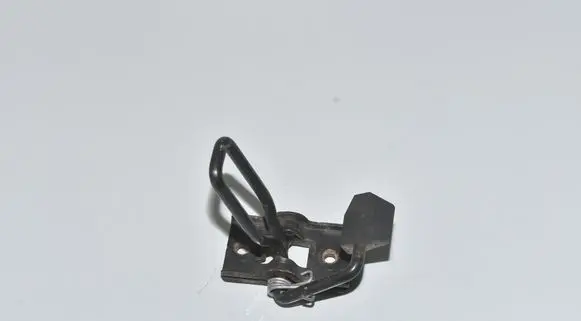 BMW i3 Rear door lock loop/hook striker 7314888 51237314888