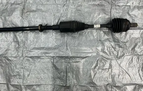 Mercedes-Benz E W212 Front driveshaft A2123300200