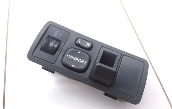 Toyota Corolla Verso E121 Wing mirror switch 183574 777665