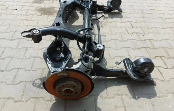Volvo XC40 Rear suspension assembly kit set 1515615151