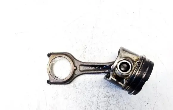 Piston with connecting rod