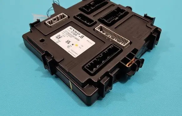 Dacia Sandero III Central body control module 284B29732R IMPRK1515091