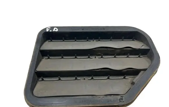 Ford C-MAX II Quarter panel pressure vent 7N51A280B62BA