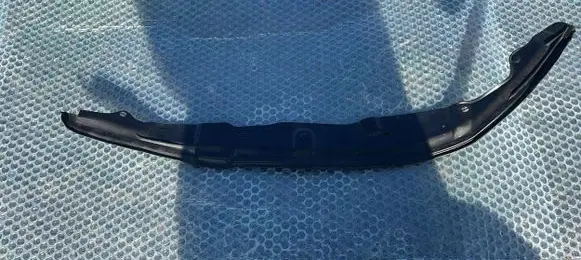 Mercedes-Benz E W211 Front door rubber seal A2117270330
