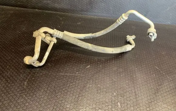Opel Insignia A Air conditioning (A/C) pipe/hose 