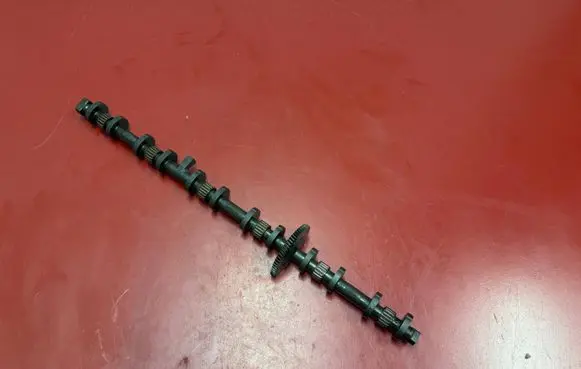 BMW X3 F25 Camshaft 7589883 11377589883