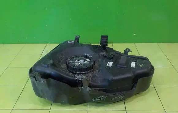Mazda CX-7 AdBlue liquid reservoir 0444050031