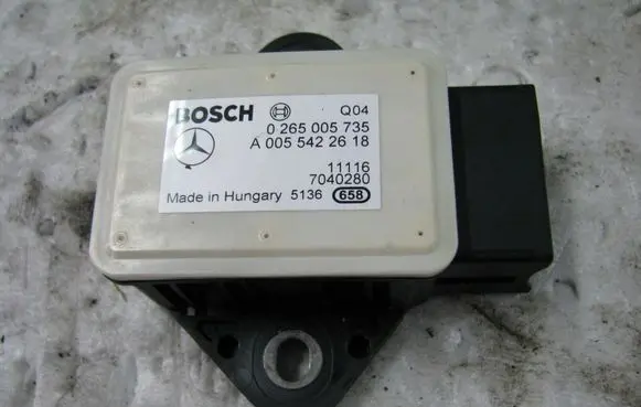 Mercedes-Benz E W212 ESP acceleration yaw rate sensor A0055422618