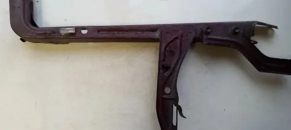 Toyota Avensis T250 Front bumper mounting bracket 