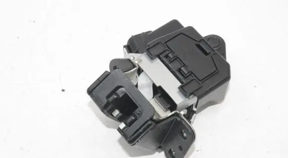 Mazda CX-5 Tailgate/trunk/boot lock/catch/latch