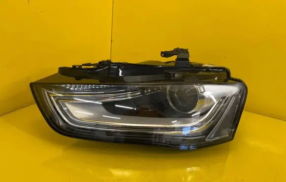 Audi A4 S4 B8 8K Headlight/headlamp 8K0941031C