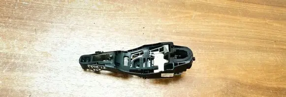 Peugeot 508 Front door exterior handle/bracket 9674358680