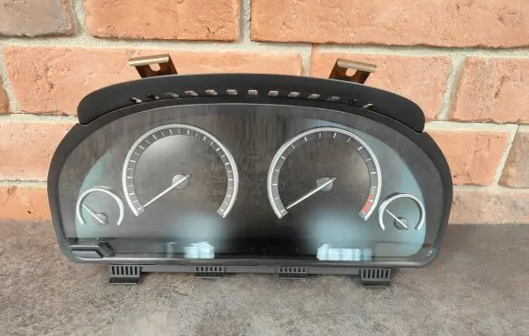 BMW 7 F01 F02 F03 F04 Speedometer (instrument cluster) 9220795