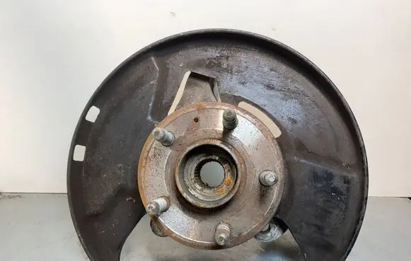 Opel Insignia A Front wheel hub