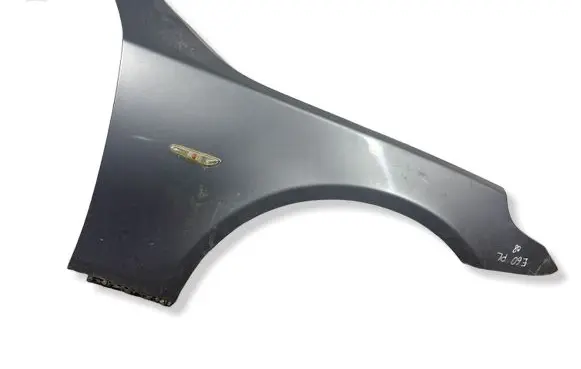 BMW 5 E60 E61 Front splash guards bracket 