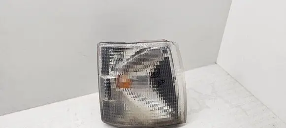 Volkswagen Multivan T4 Front indicator light 183321B