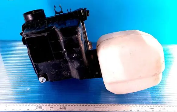 Subaru Forester SH Air filter box A52AG08