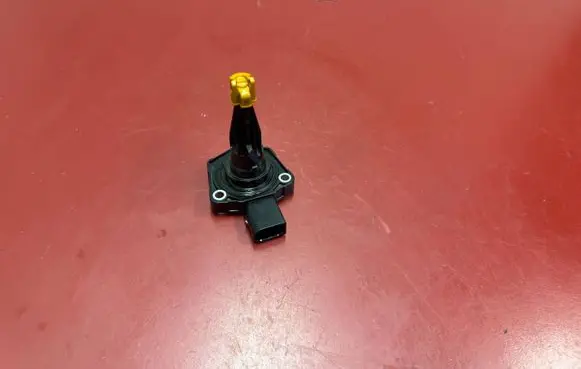 BMW X3 F25 Oil level sensor 8608779
