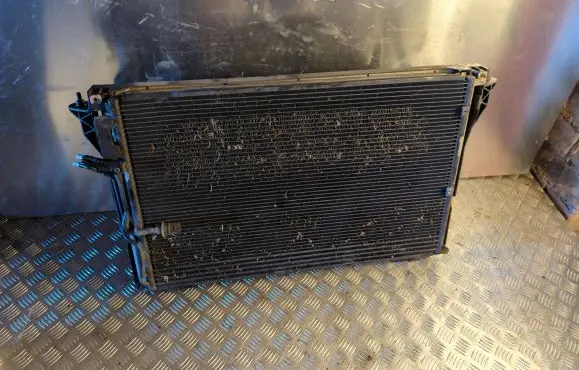 Audi A8 S8 D3 4E Radiator set 4E0260401L
