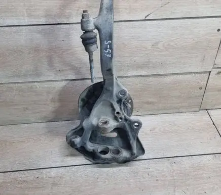 Mercedes-Benz S W221 Front wheel hub
