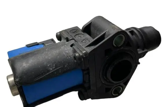 Ford Fiesta Coolant heater control valve BM5G8C605DB