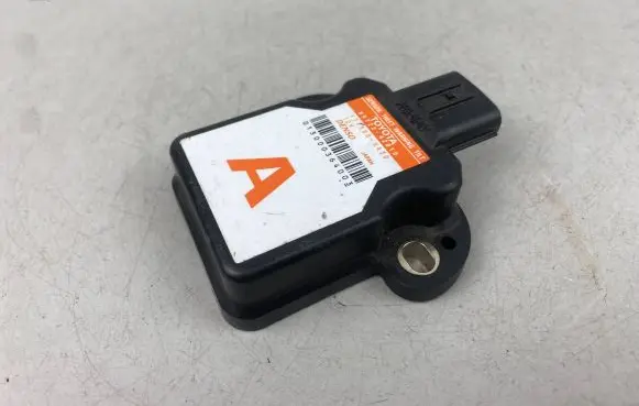 Lexus NX Alarm movement detector/sensor 89722-42010