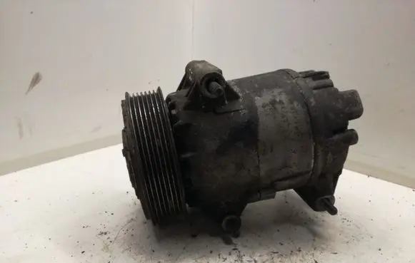 Renault Espace - Grand espace IV Air conditioning (A/C) compressor (pump)