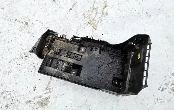Opel Vectra C Battery box tray 24413805 0086022