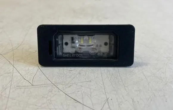 BMW X6 F16 Number plate light 7193293