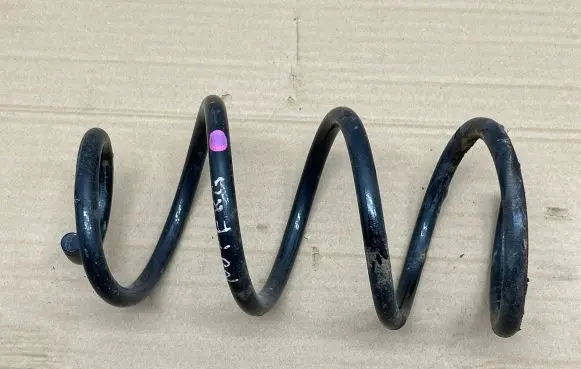 Nissan Note (E12) Rear coil spring
