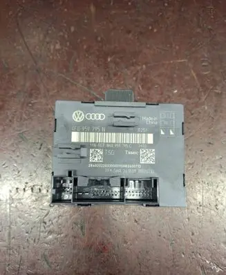 Audi A4 S4 B8 8K Door control unit/module 8K0959795C 4F0959795N