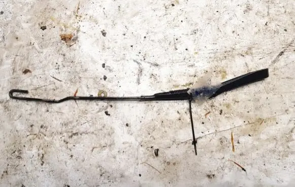 Opel Astra G Front wiper blade arm
