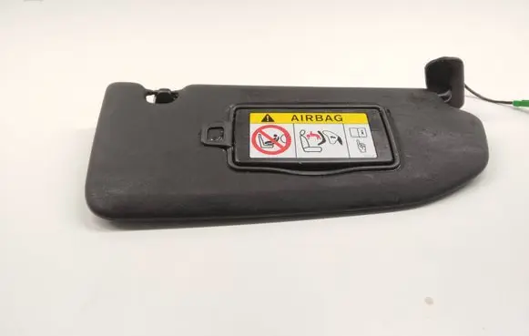 Volvo XC40 Sun visor