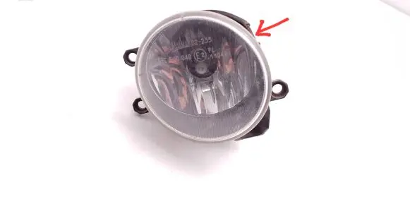 Toyota Verso Front fog light 90008495 8121002110