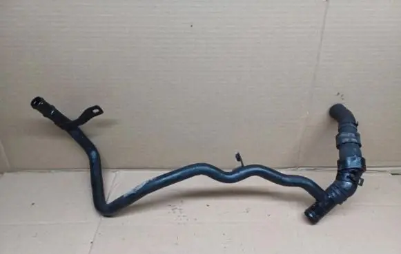 Skoda Octavia Mk3 (5E) Engine coolant pipe/hose 04L121065