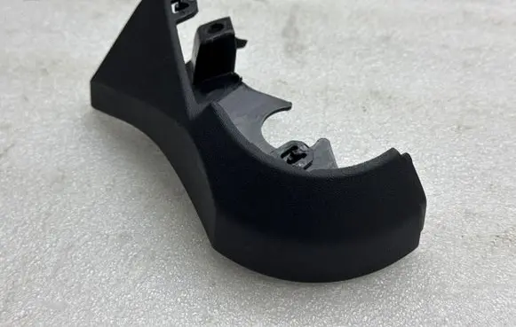Tesla Model Y Seat trim 150064100C PA6GF10 2846281X