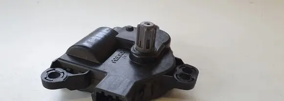 KIA Sportage A/C air flow flap actuator/motor 