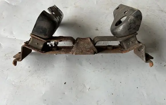 Jeep Grand Cherokee (WK) Gearbox mount 
