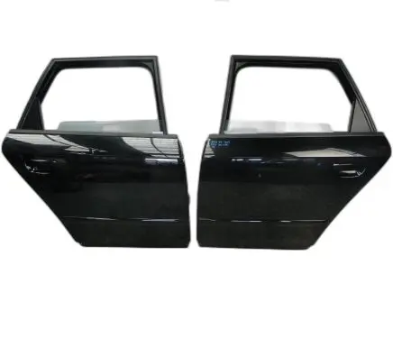 Audi A4 S4 B7 8E 8H Front door 8E9