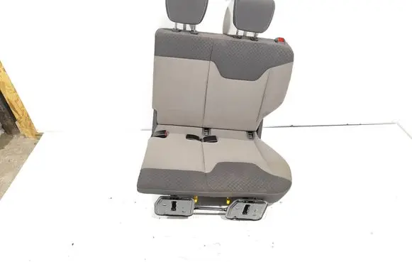 Ford Turneo Courier Rear seat 