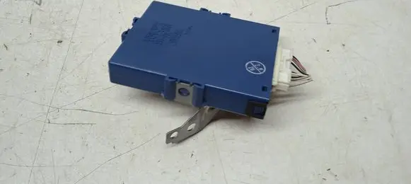 Toyota Prius (XW20) Comfort/convenience module 8911147030 2324005091