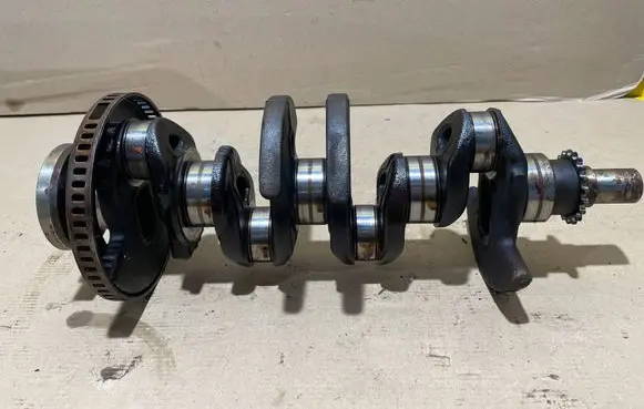 Opel Corsa C Crankshaft 55351722