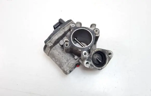 Opel Vivaro EGR valve 147100385R H8200987088 A2C53412016