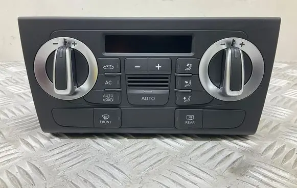 Audi Q3 8U Climate control unit 8U0820043B