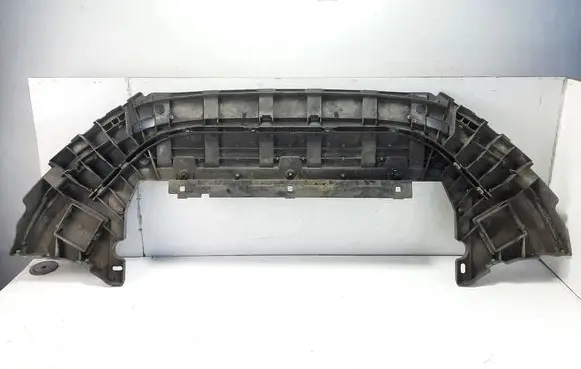 Volvo V40 Front bumper skid plate/under tray 31323323