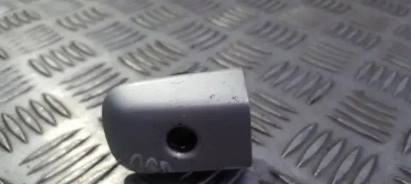 Volvo V50 Front door lock (next to the handle) 8679169
