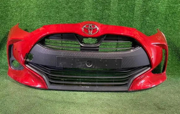 Toyota Yaris XP210 Front bumper