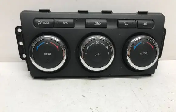 Mazda 6 Climate control unit 61190A