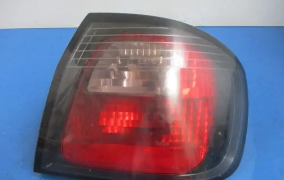 Nissan Primera Rear/tail lights 265509F600