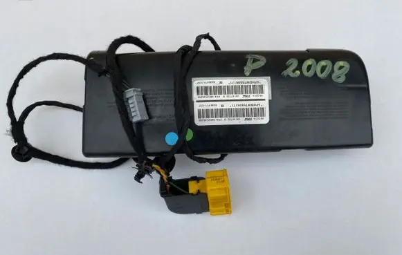 Peugeot 2008 I Seat airbag 